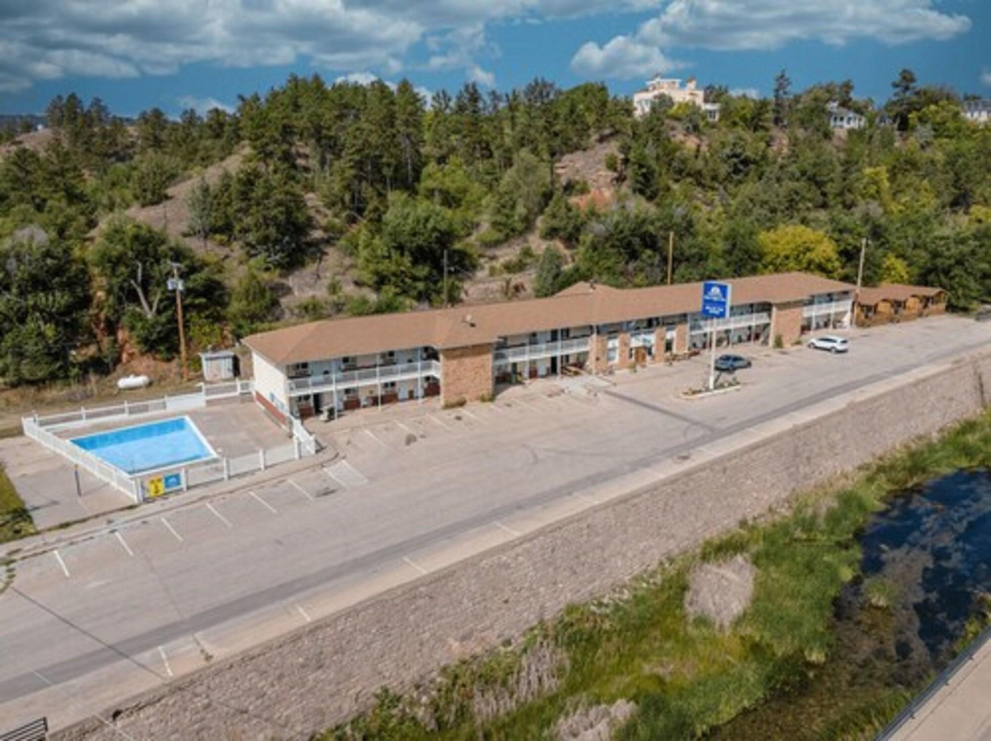 Americas Best Value Inn Hot Springs Exterior photo